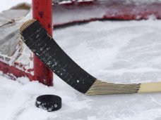 В Ялте состоится товарищеский хоккейный матч между "Белым львом" и "Севастополем"