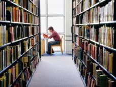 Крымчан призвали дарить книги библиотекам Крымчан призвали дарить книги библиотекам