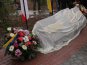 В симферопольском сквере Республики открыли памятный знак
