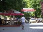В центре Симферополя снова демонтировали летние кафе
