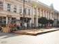 В центре Симферополя вновь возводят недавно снесенное летнее кафе